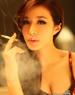 中文美女精品精品