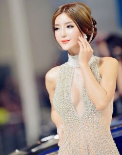 亚洲另类欧美日韩专区下载